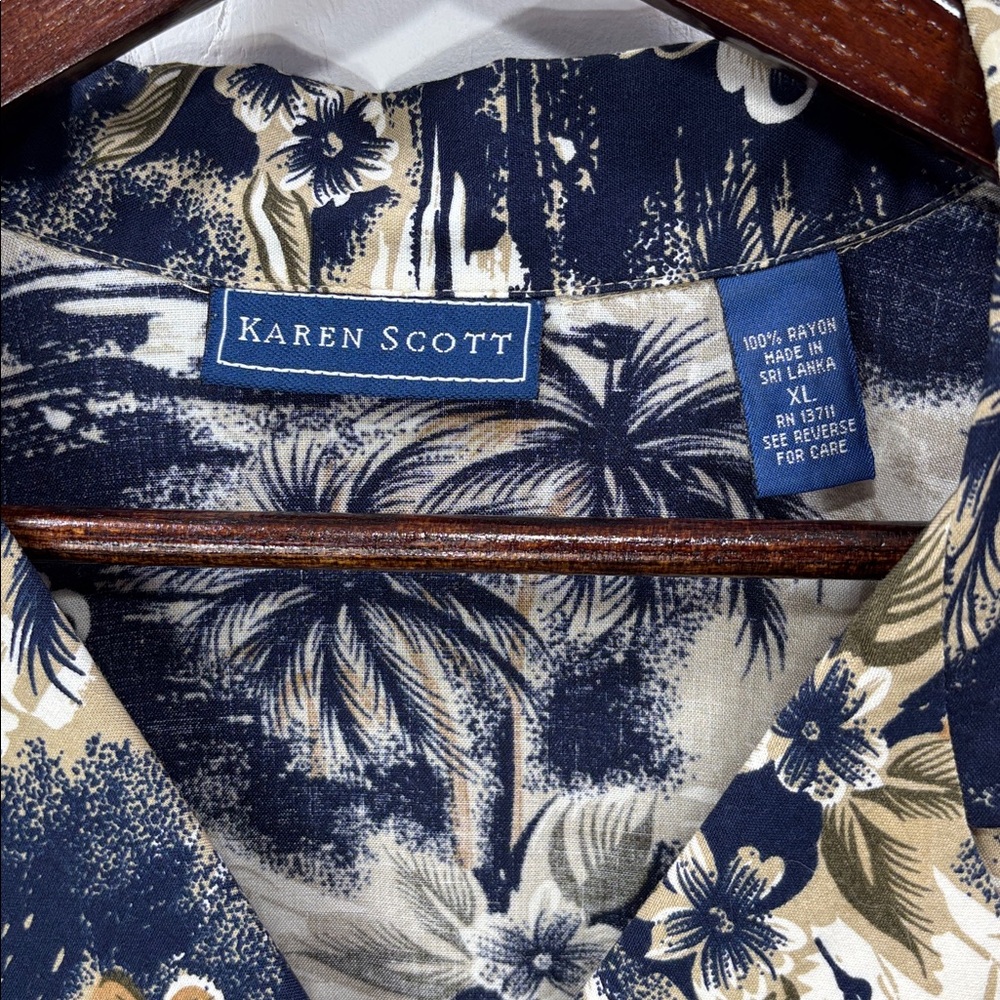 Karen Scott Classic Hawaiian Tropical Floral Navy & Brown Button Down Shirt XL - Picture 2 of 6